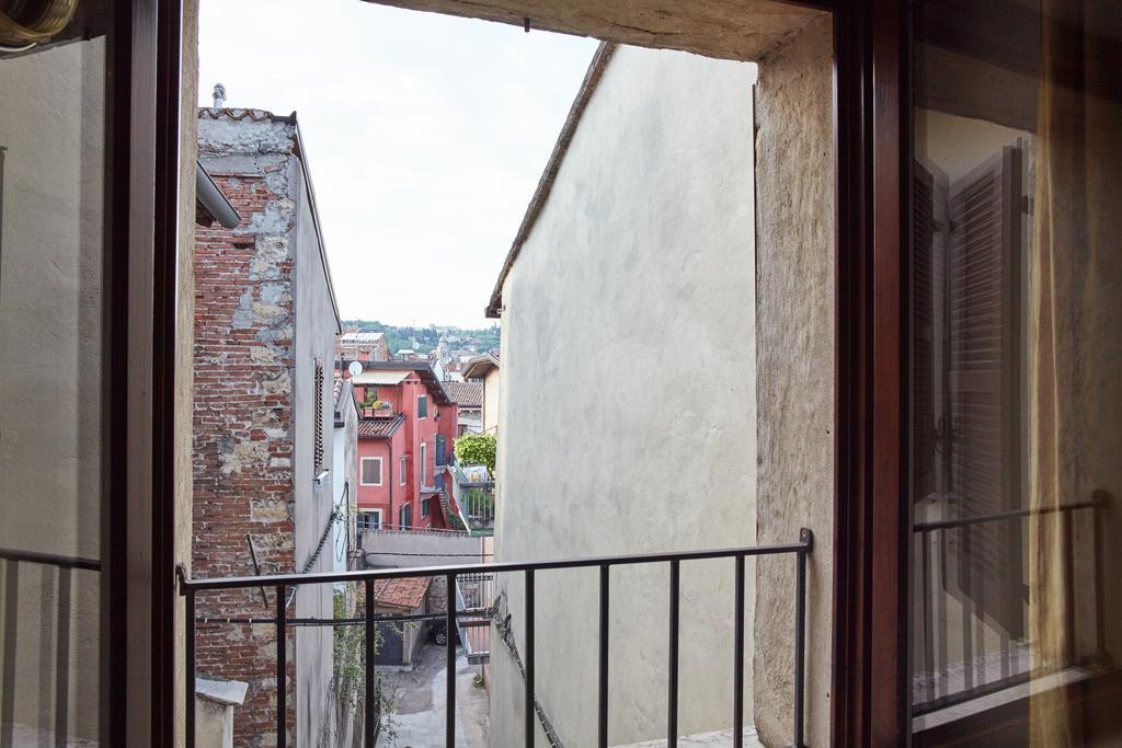 L'Ospite Appartamenti Verona Exterior foto
